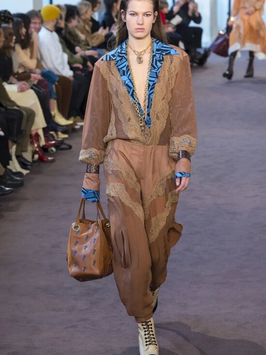 Chloe Tops - $1490 Chloe FW 2018 Blue Geometric Silk Blouse Top size 4/36